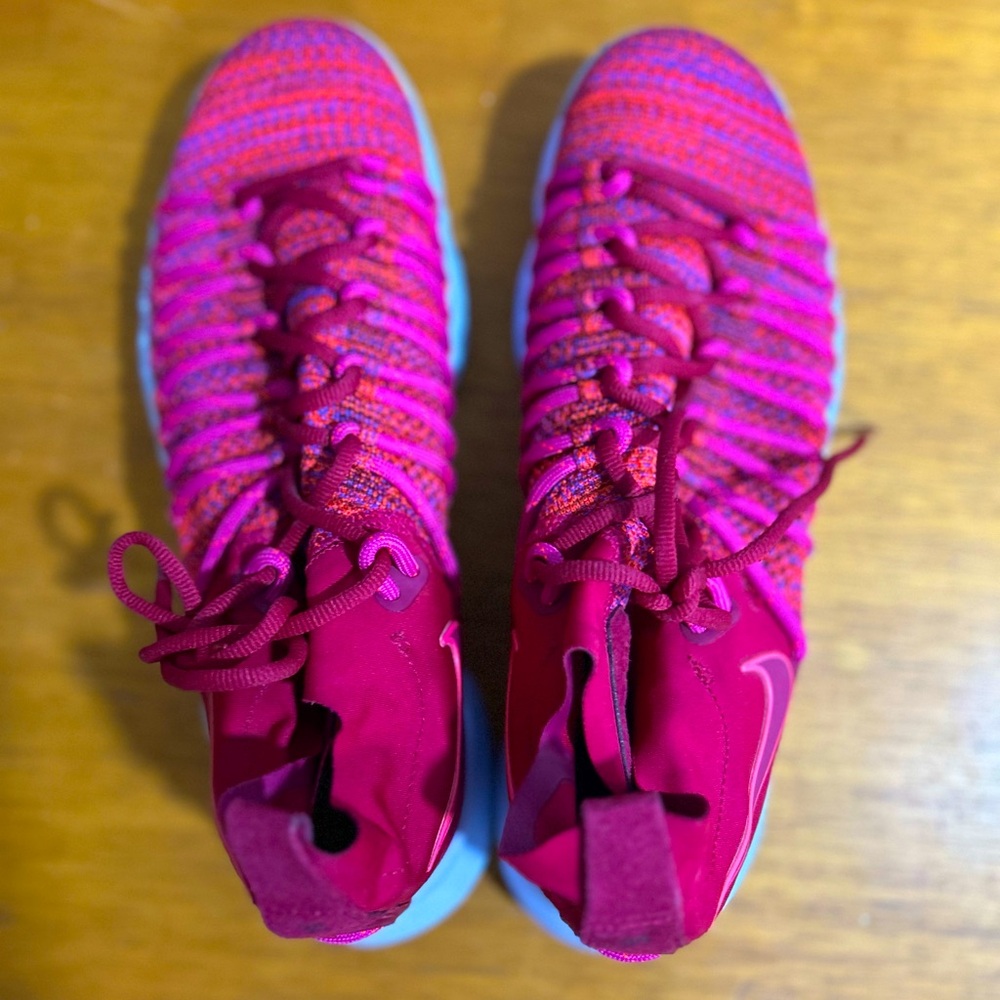 KD Knit HT sneakers